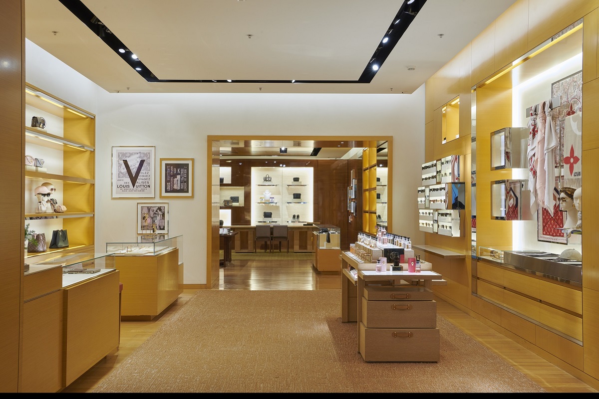 Louis Vuitton Melbourne Crown Store in Melbourne Australia  LOUIS VUITTON